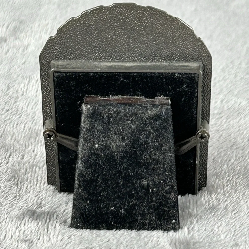 Small Pewter Picture Frame Kitty Cat On Ledge Peeking Out Arched Window Grandma